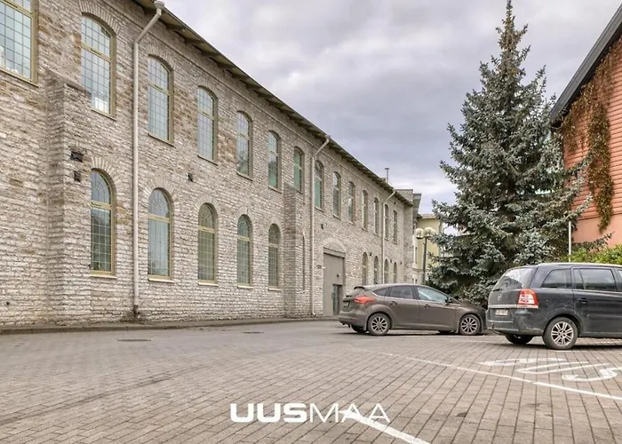 Loft Near Old Town 公寓 *